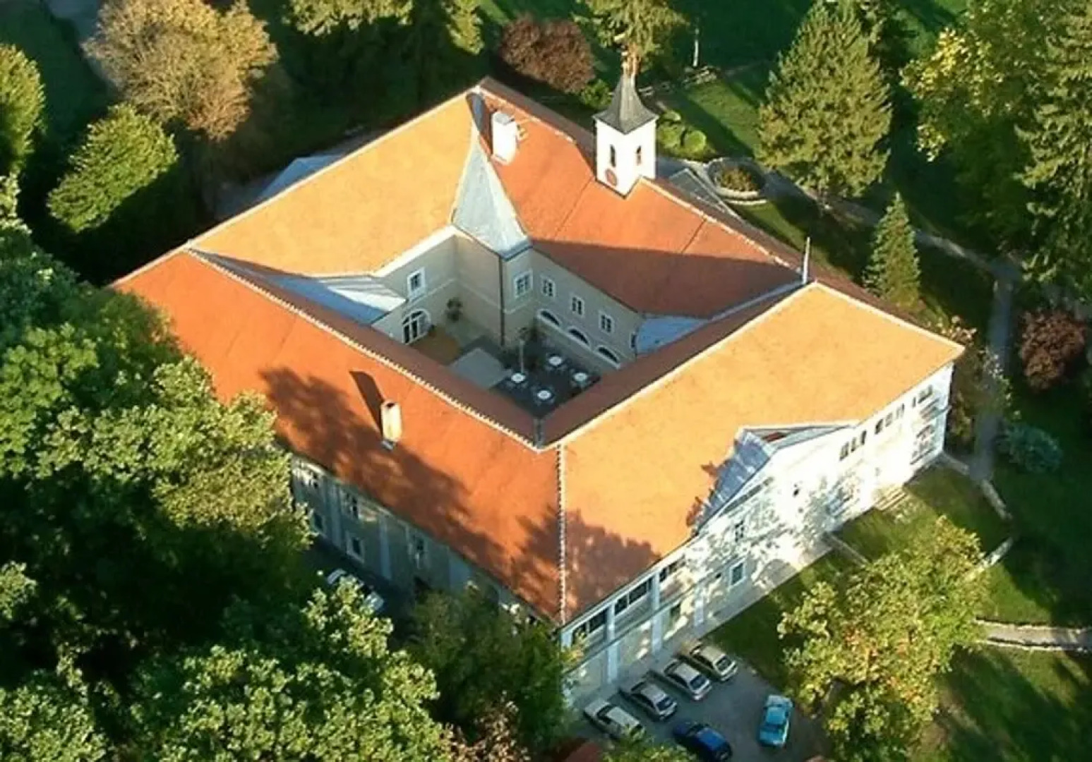 House With one Bedroom in Valentinovo, With Enclosed Garden and Wifi -