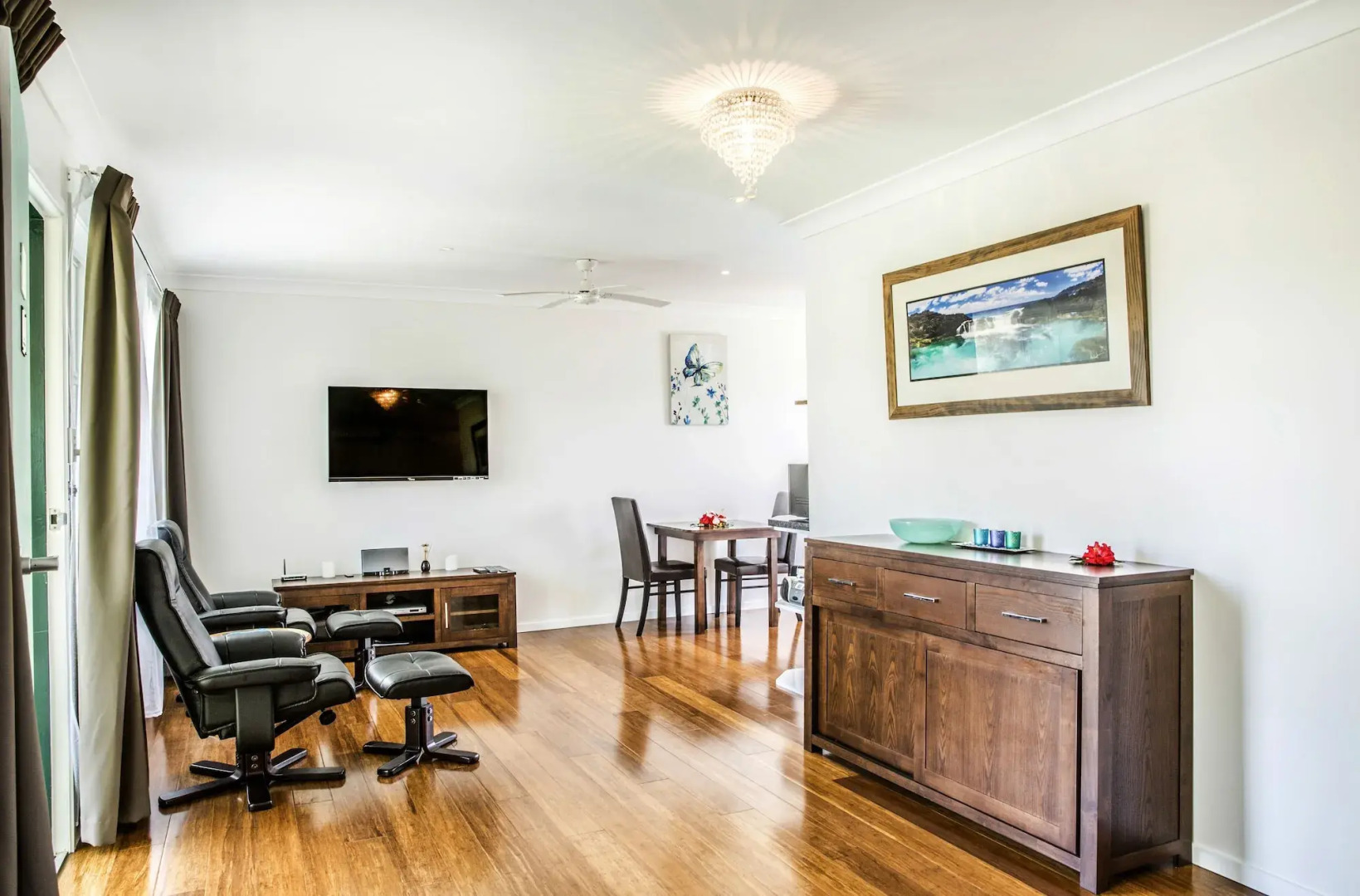 Paradise Hotel And Resort