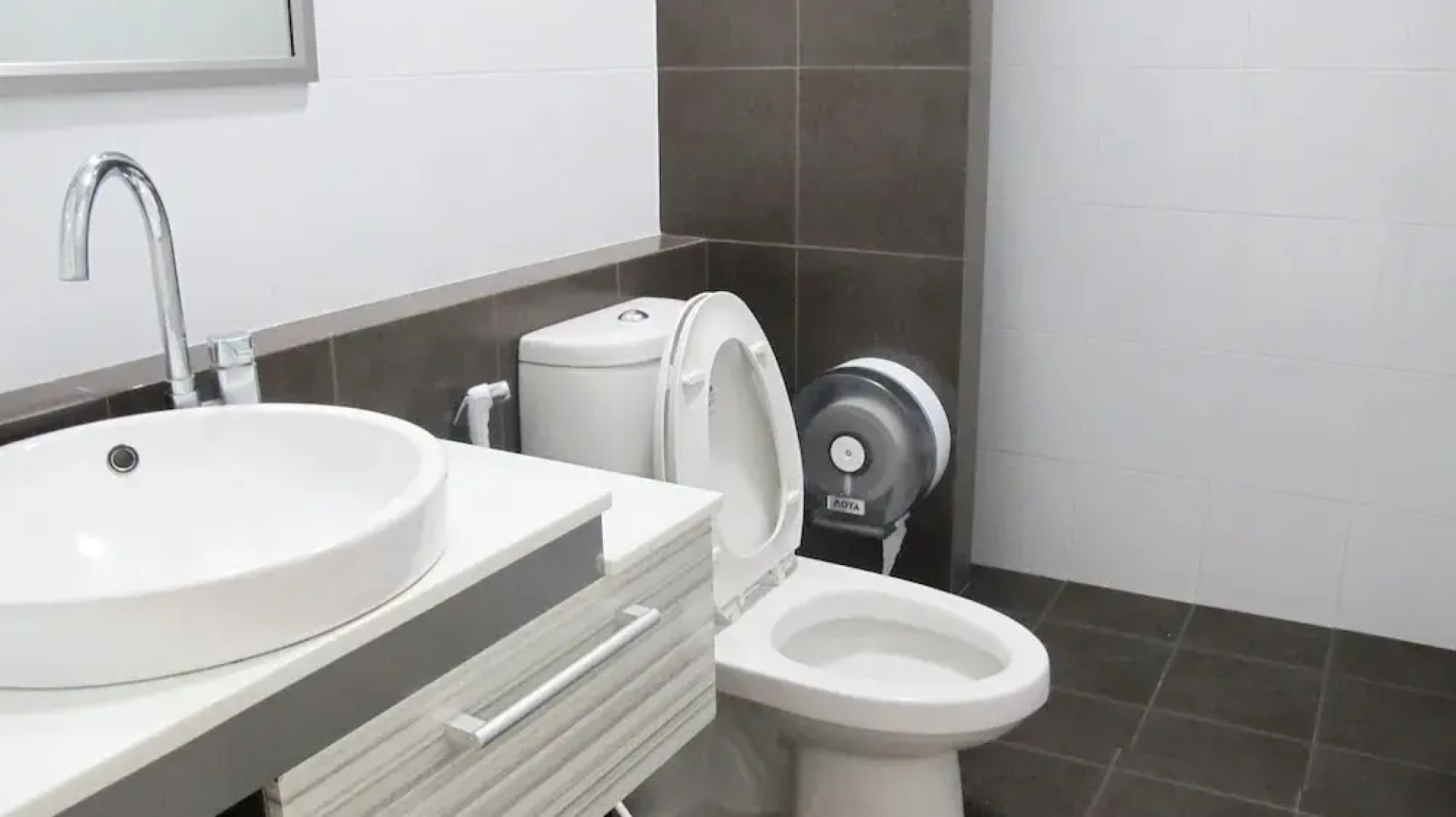 HOMEY-Don Mueang Airport Hostel