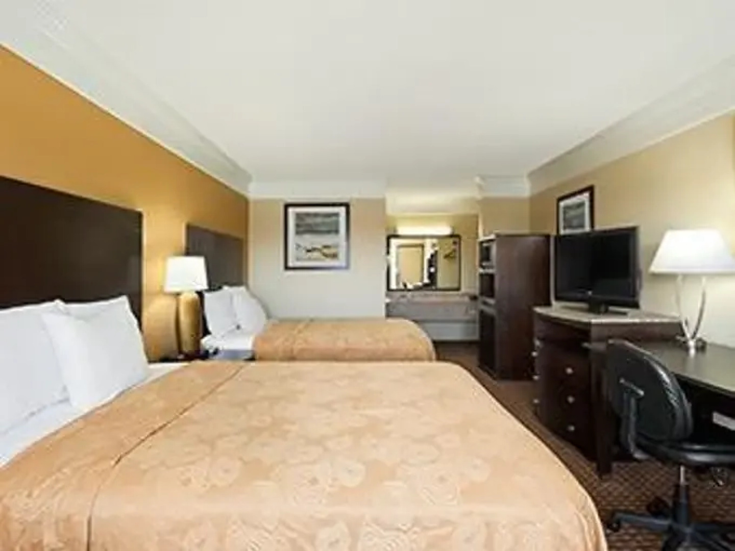 Knights Inn Hinesville