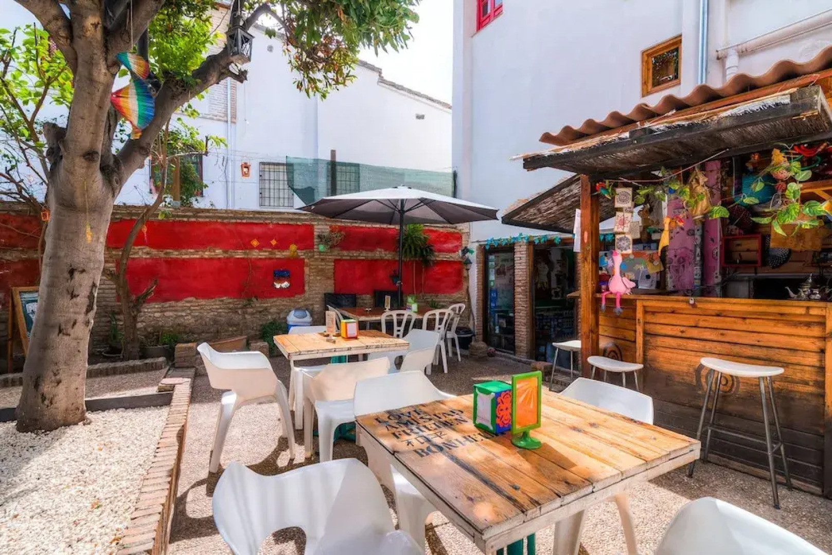 Makuto Guesthouse Hostel