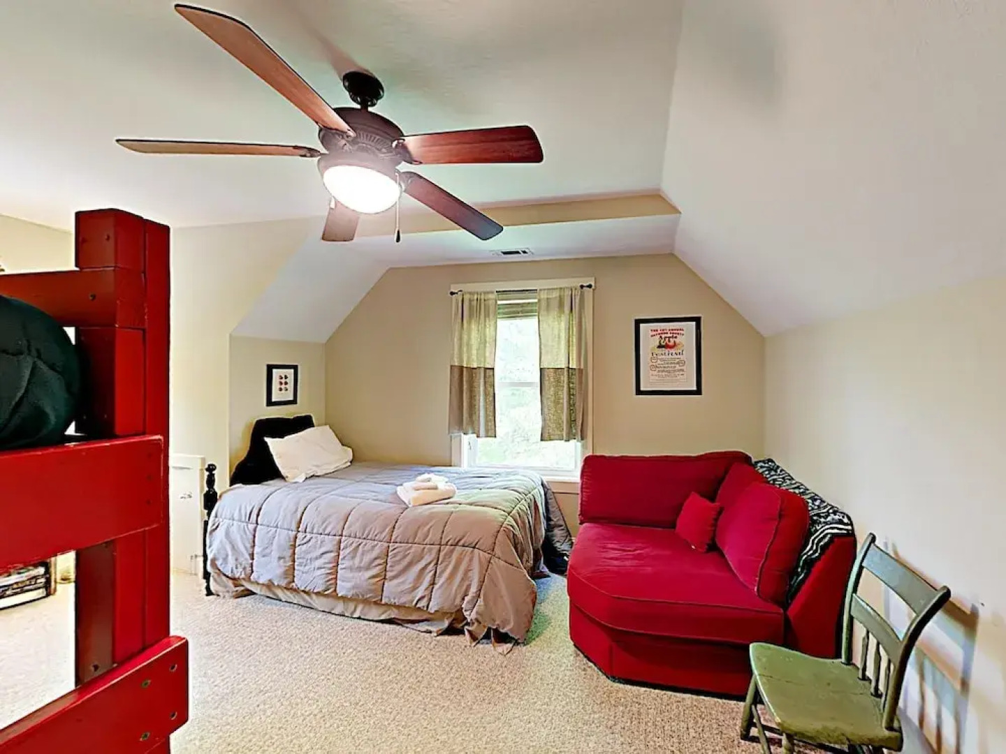 199 Atkins Loop Home 5 Bedrooms 3.5 Bathrooms Home