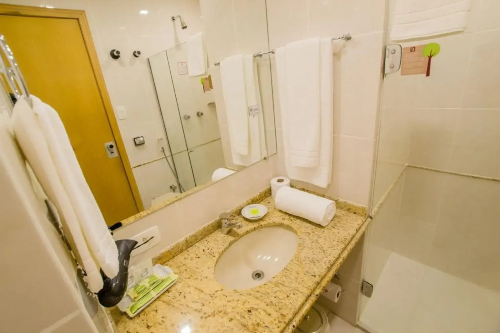 SJ Royal - San Juan Curitiba