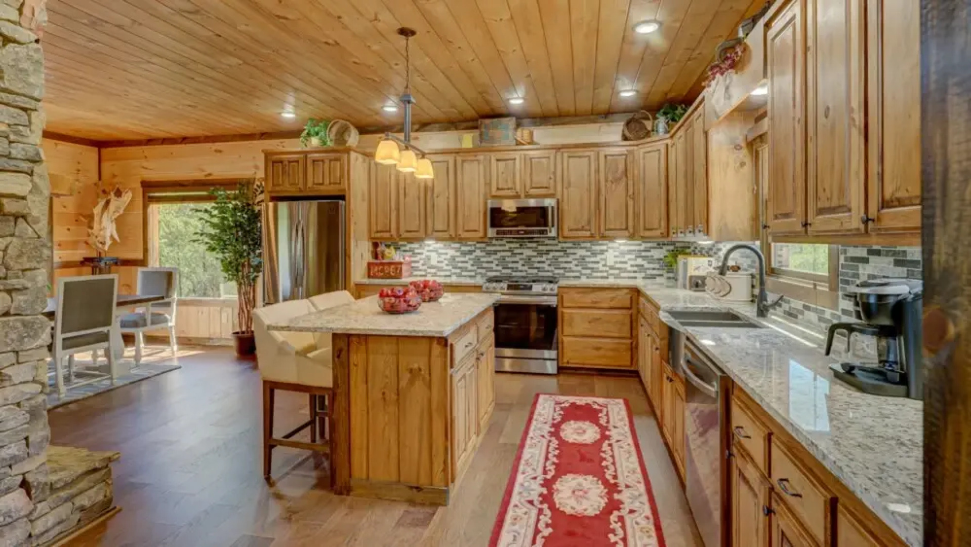 4 Leaf Clover by Escape to Blue Ridge