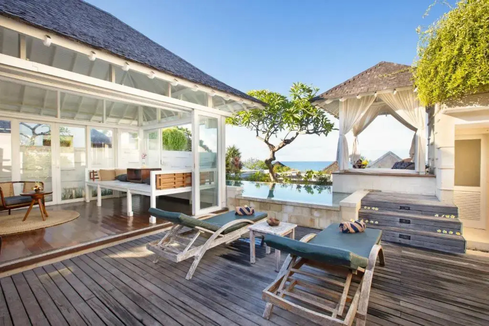 D Chandrasti Beach Villas Batu Belig