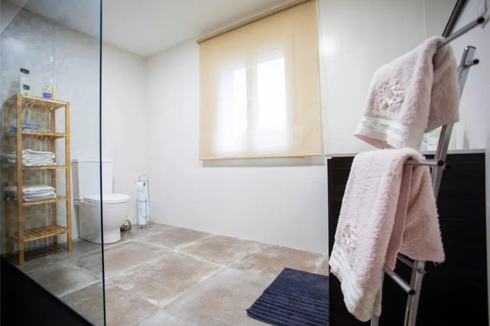 House With 3 Bedrooms in Goiás, Lalín, With Wonderful sea View, Terrace and Wifi