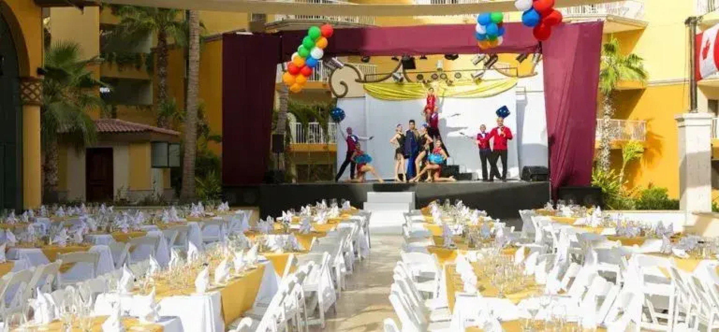 Villa del Palmar Residences