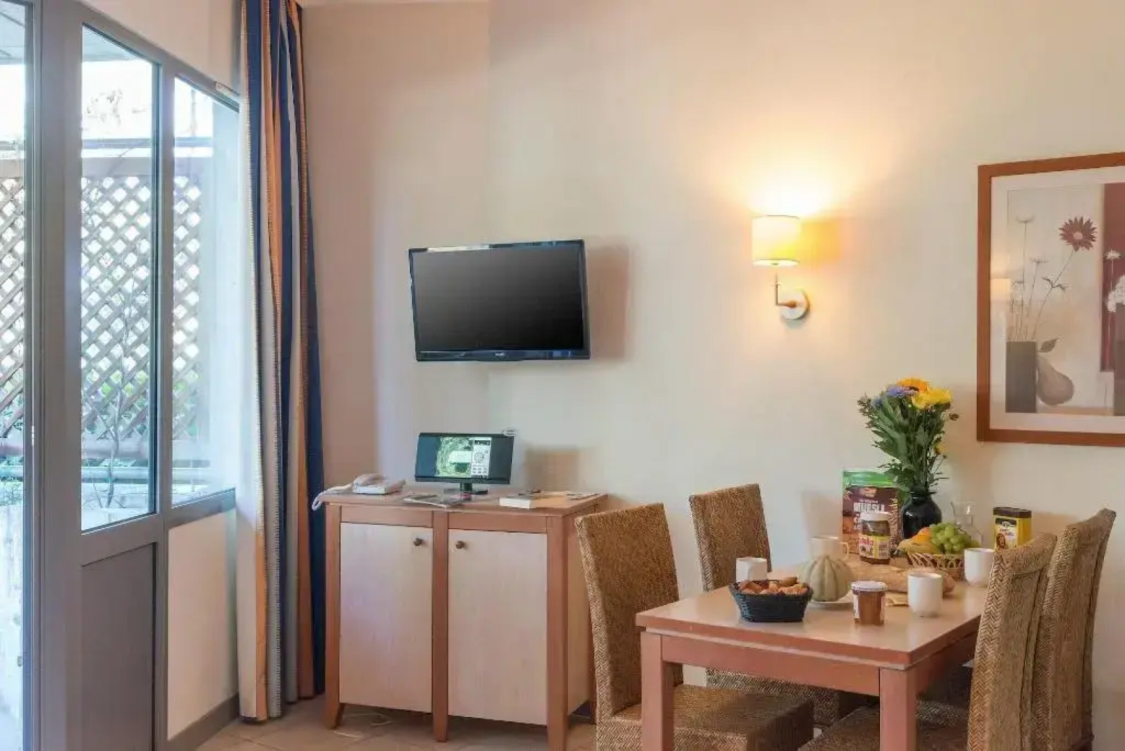 SOWELL FAMILY Le Vallon