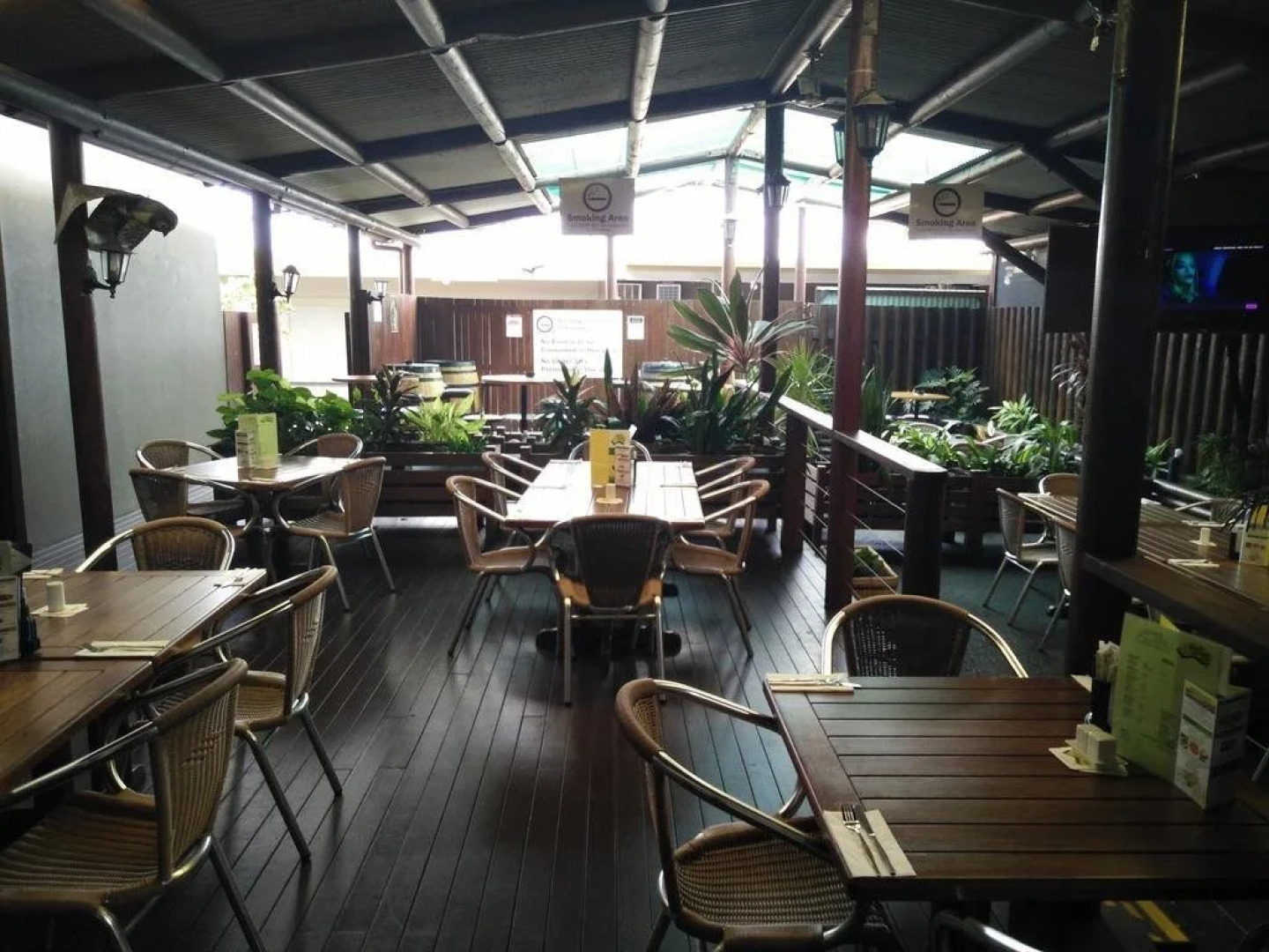 Young Australian Hotel