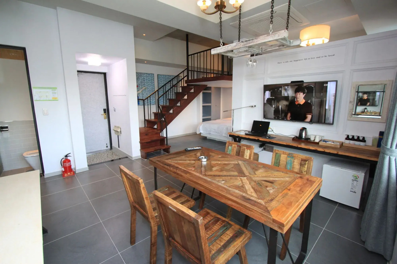 Hound Hotel Changwon Terminal