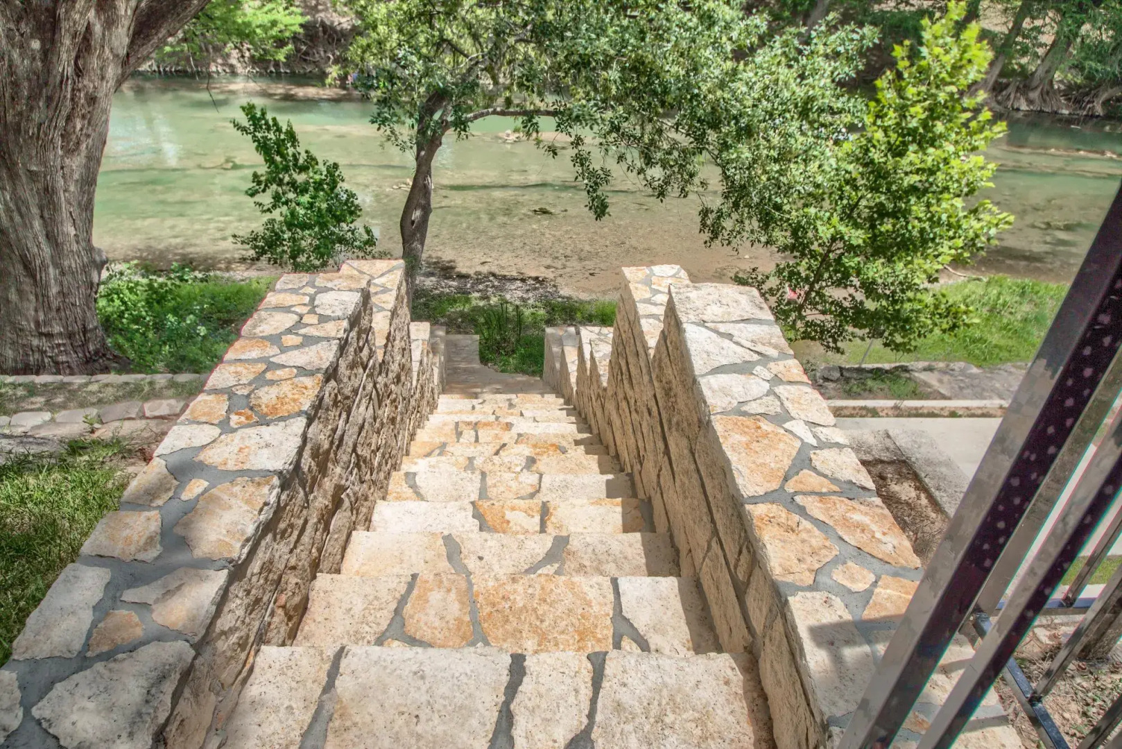 Ponderosa Country Haus PRD 2495