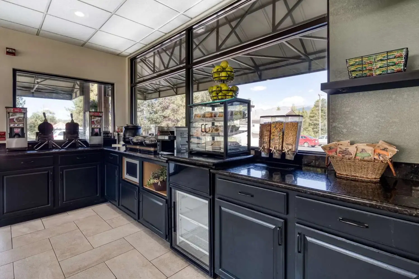 Best Western Alpenglo Lodge