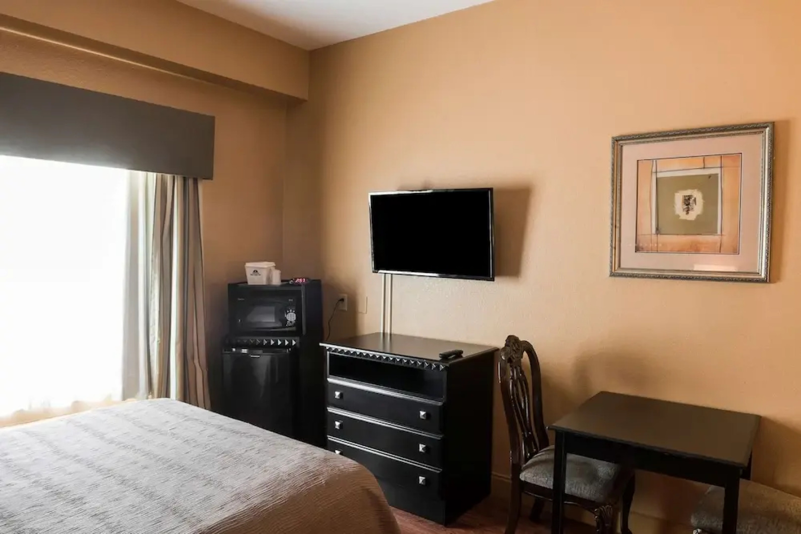 Griffin Inn and Suites