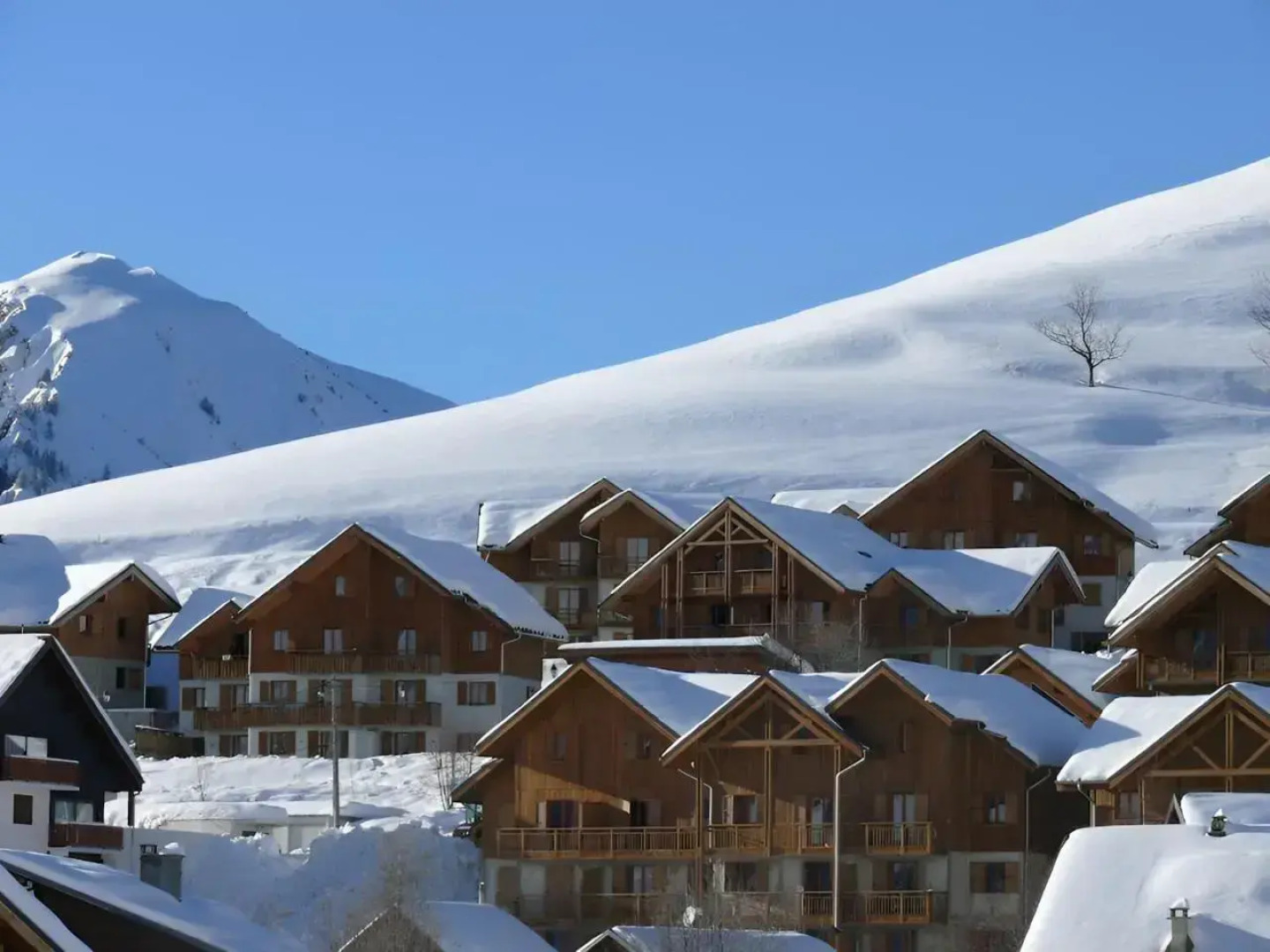Le Hameau des Aiguilles - Savoie (by Popinns)