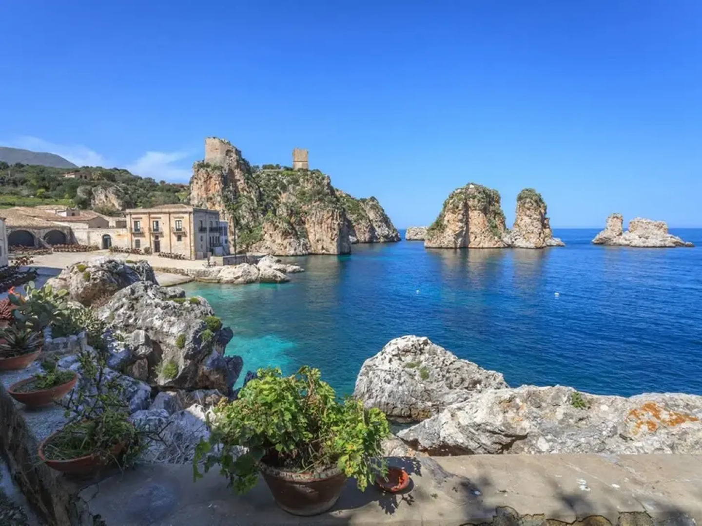 Studio in Paceco, With Pool Access, Furnished Terrace and Wifi - 3 km