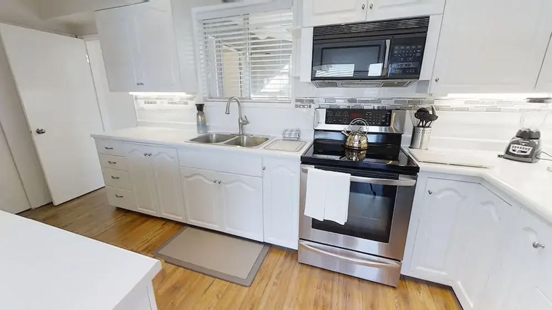 Sea Breeze Ocean Front Home