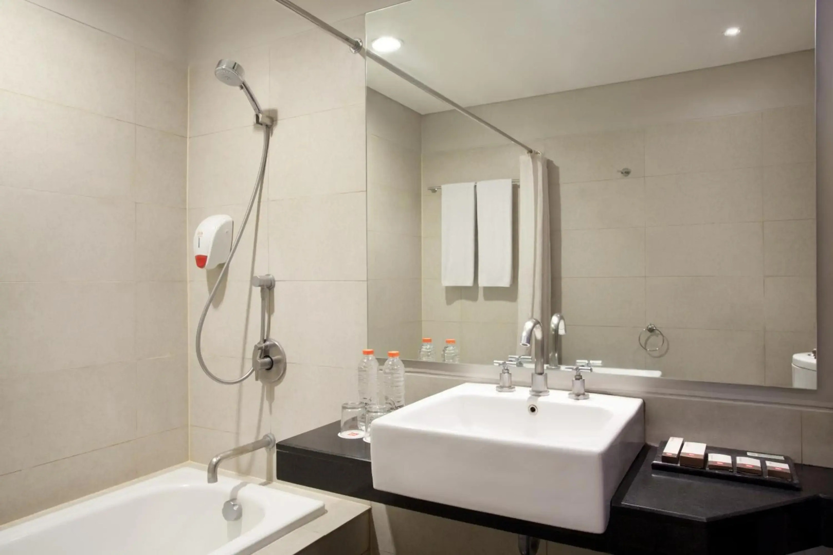 ibis Styles Solo