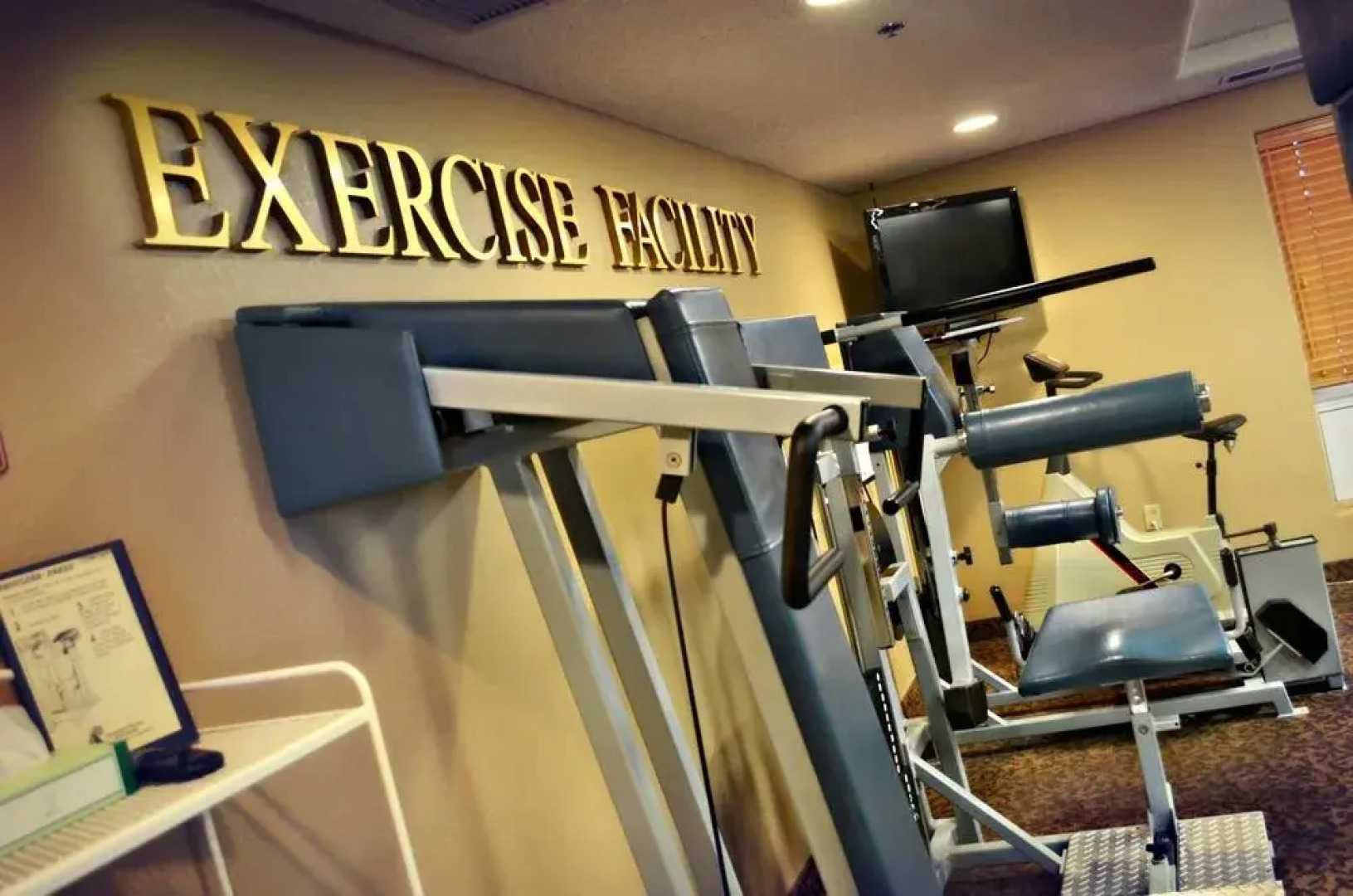 Fossil Creek Hotel And Suites