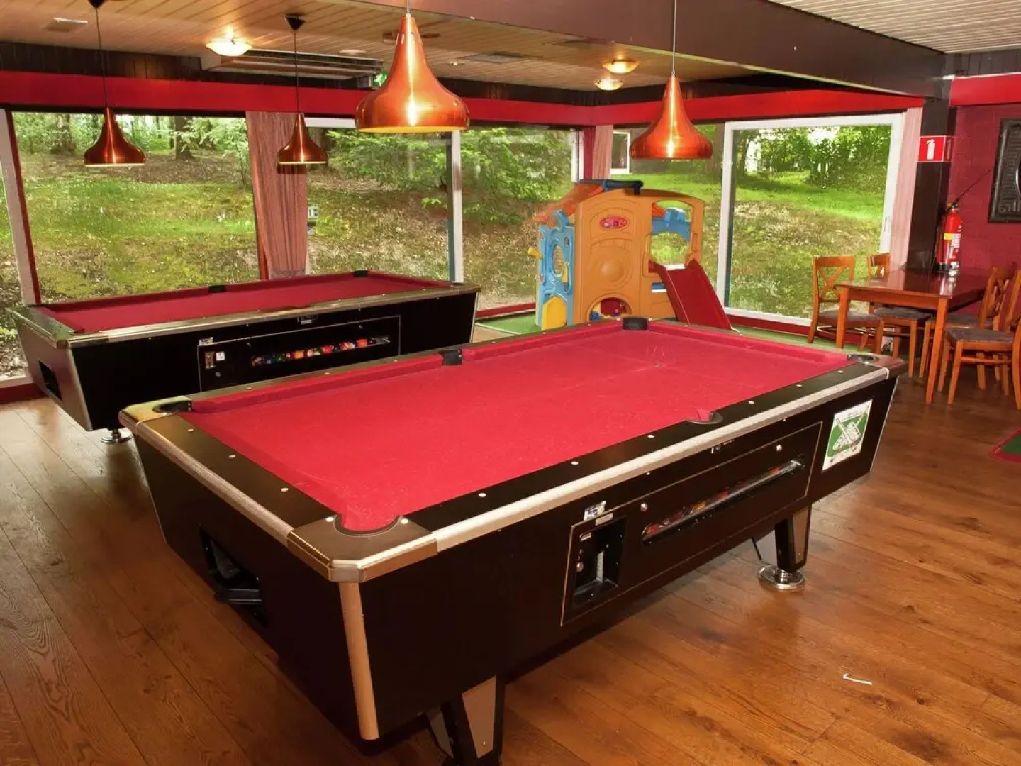 Ground Floor Bungalow With Microwave Near the Kootwijkerzand