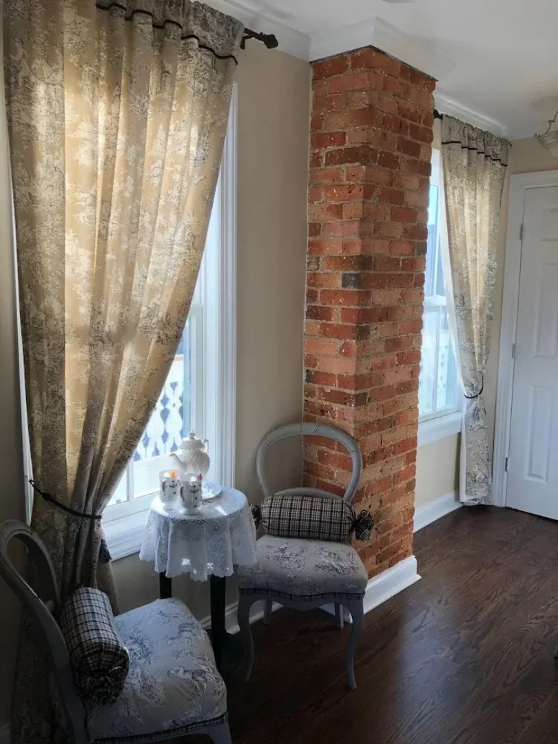 The Carriage House B&B