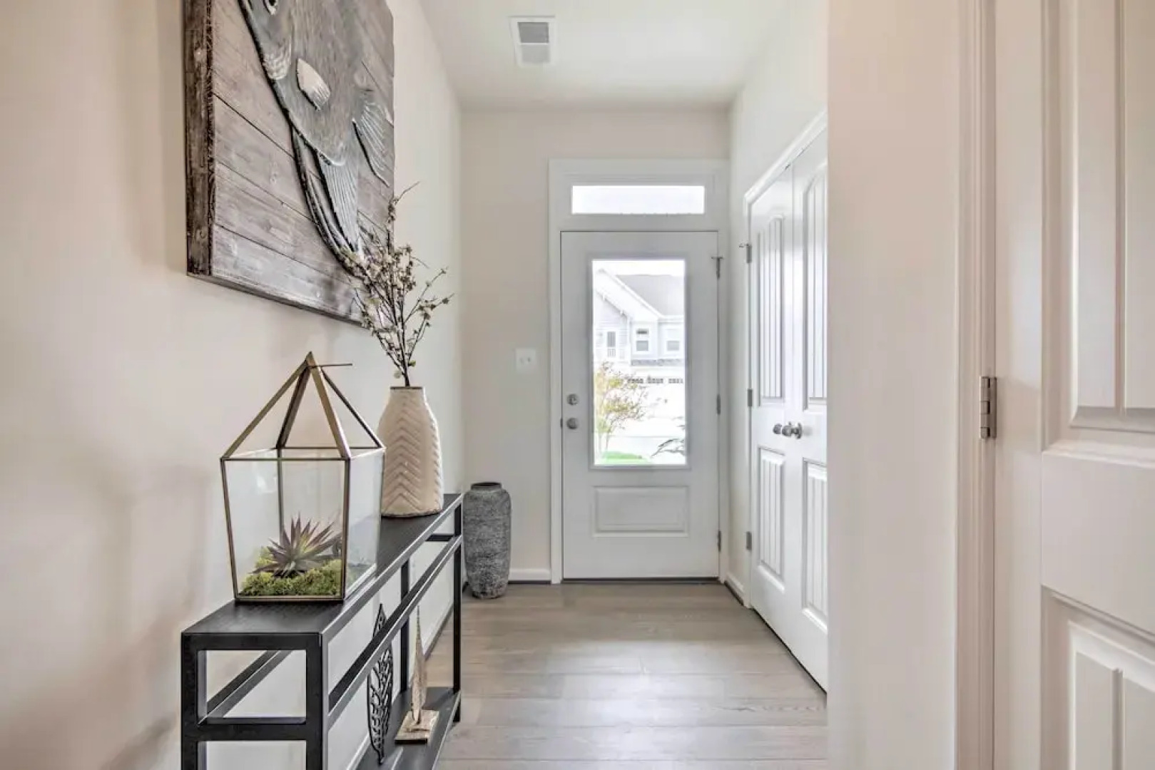 3 Mi to Bethany Beach: Townhome w/ Fire Pit