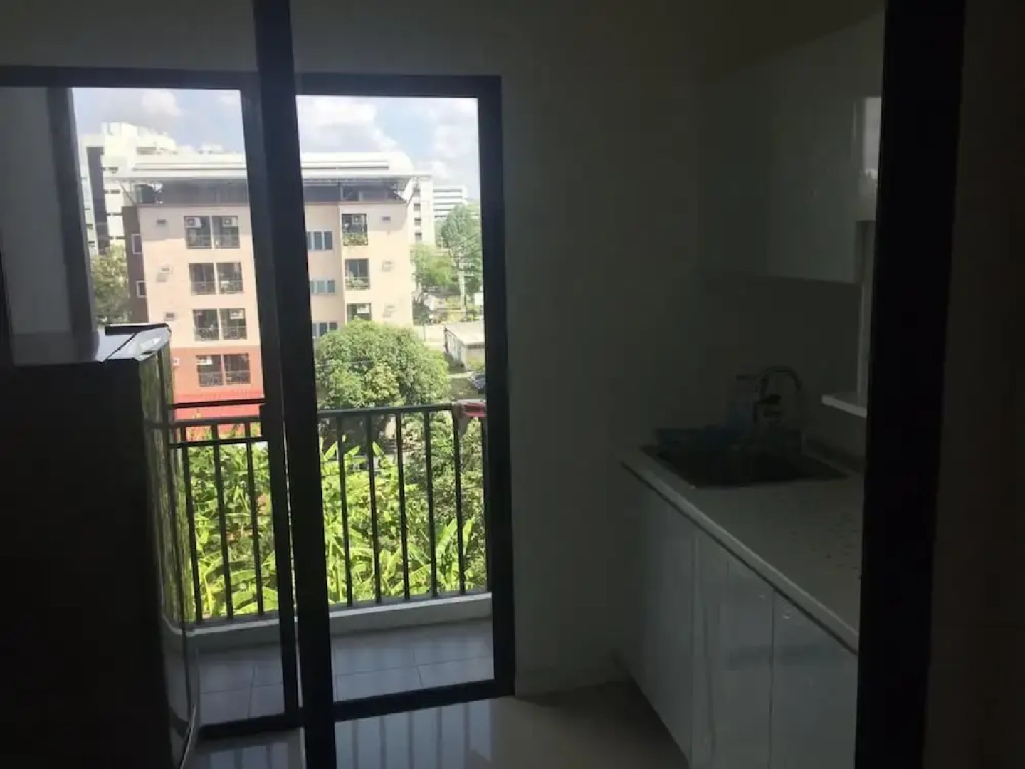 ICONDO Ngamwongwan 1B by Tanny