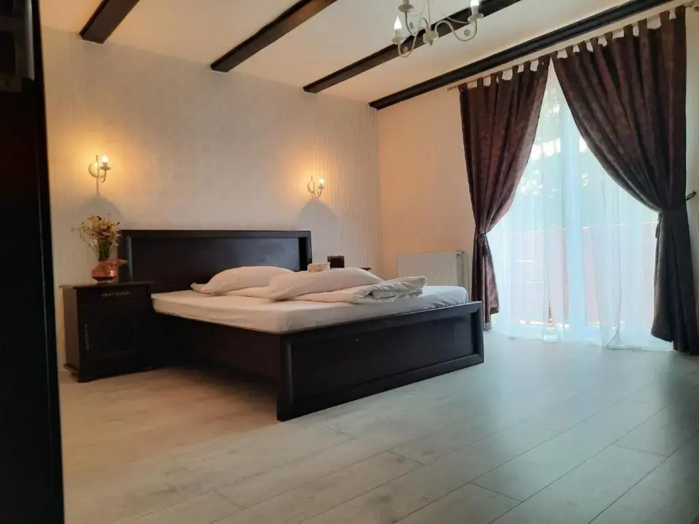 Pensiunea Poiana Avrigului