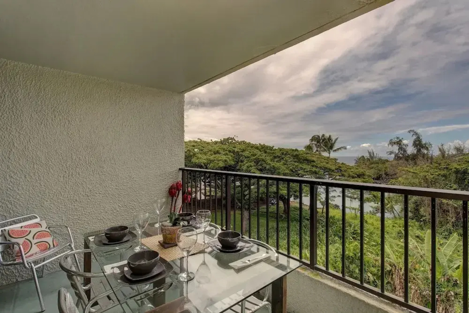 Mauna Loa Shores #405 1 Bedroom Condo By Redawning