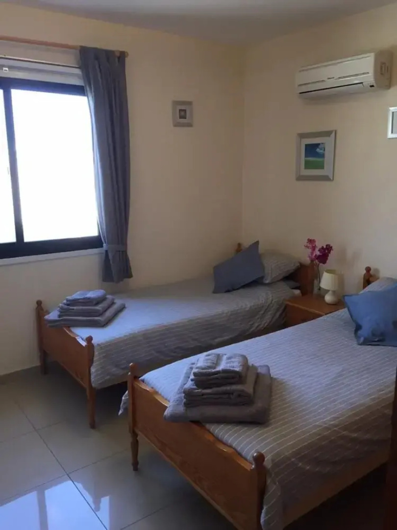 Beautiful 2-bed Apartment in Oroklini