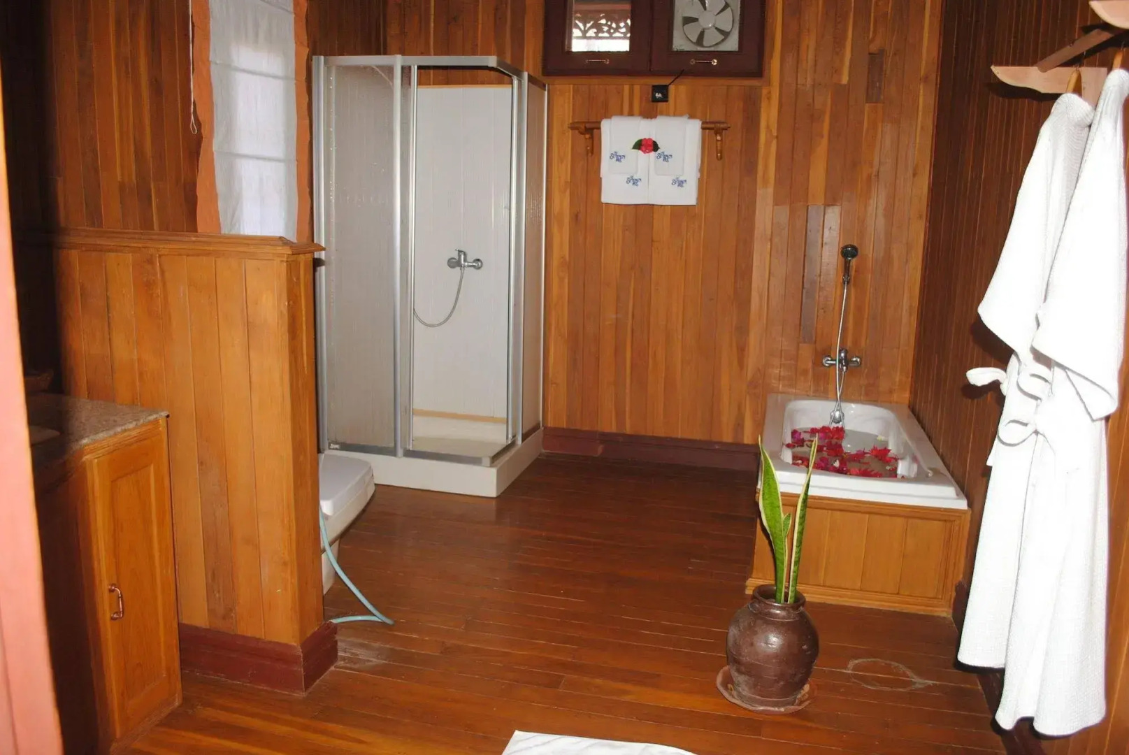 The Serenity Inle Resort