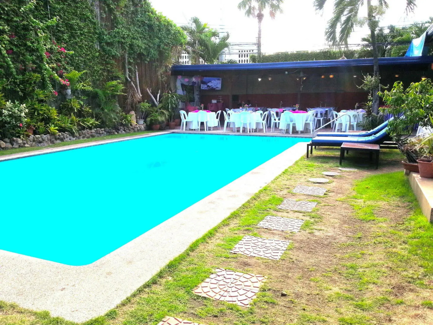 Marquis Hotel and Restaurant