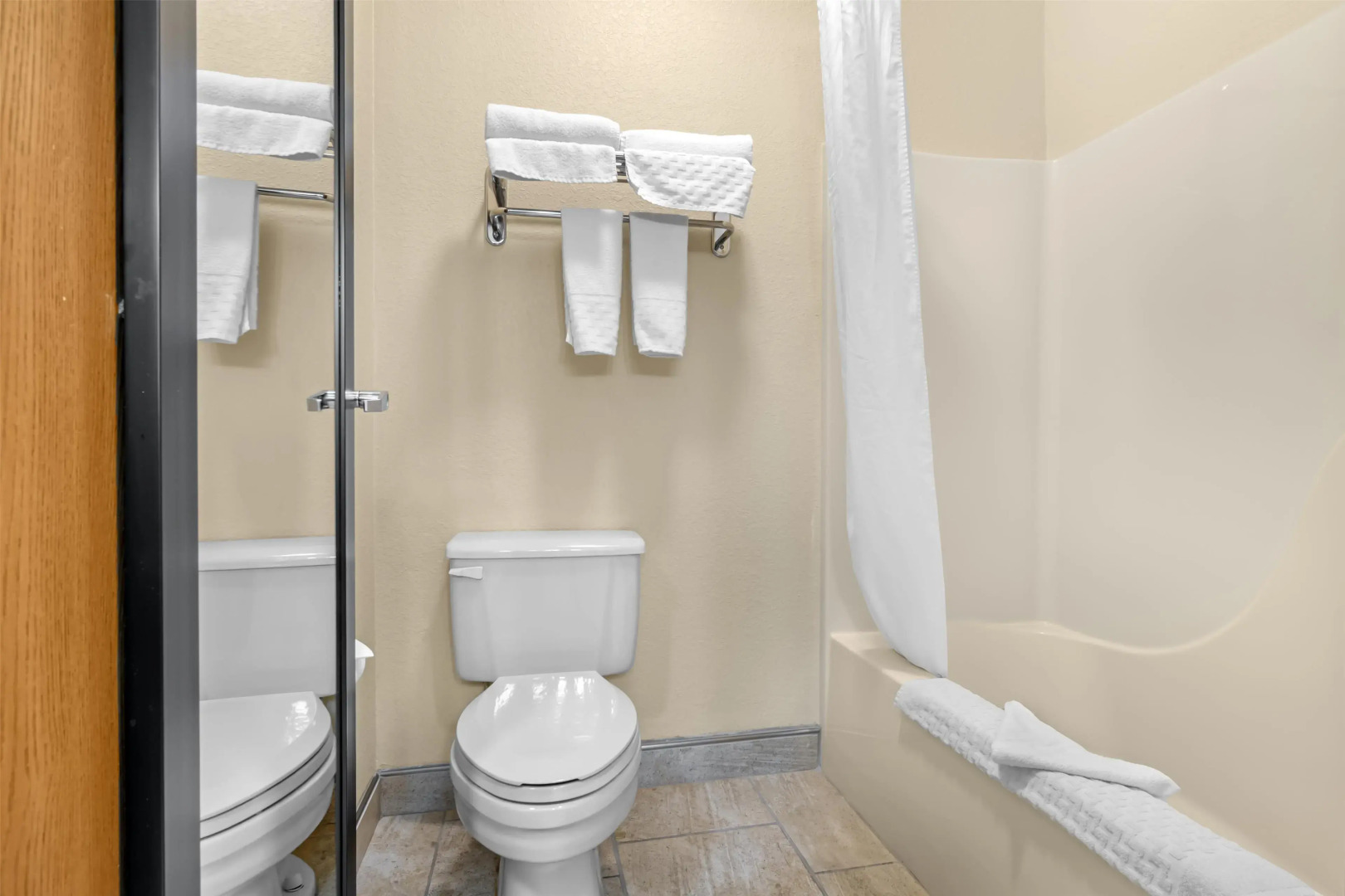 Best Western Teal Lake Inn