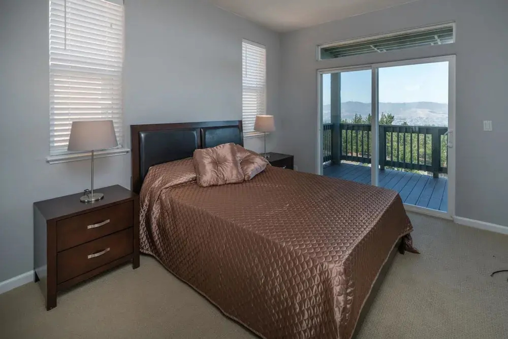 Hilltop 4 Br W Gorgeous SF Bay Panoramic Views by RedAwning