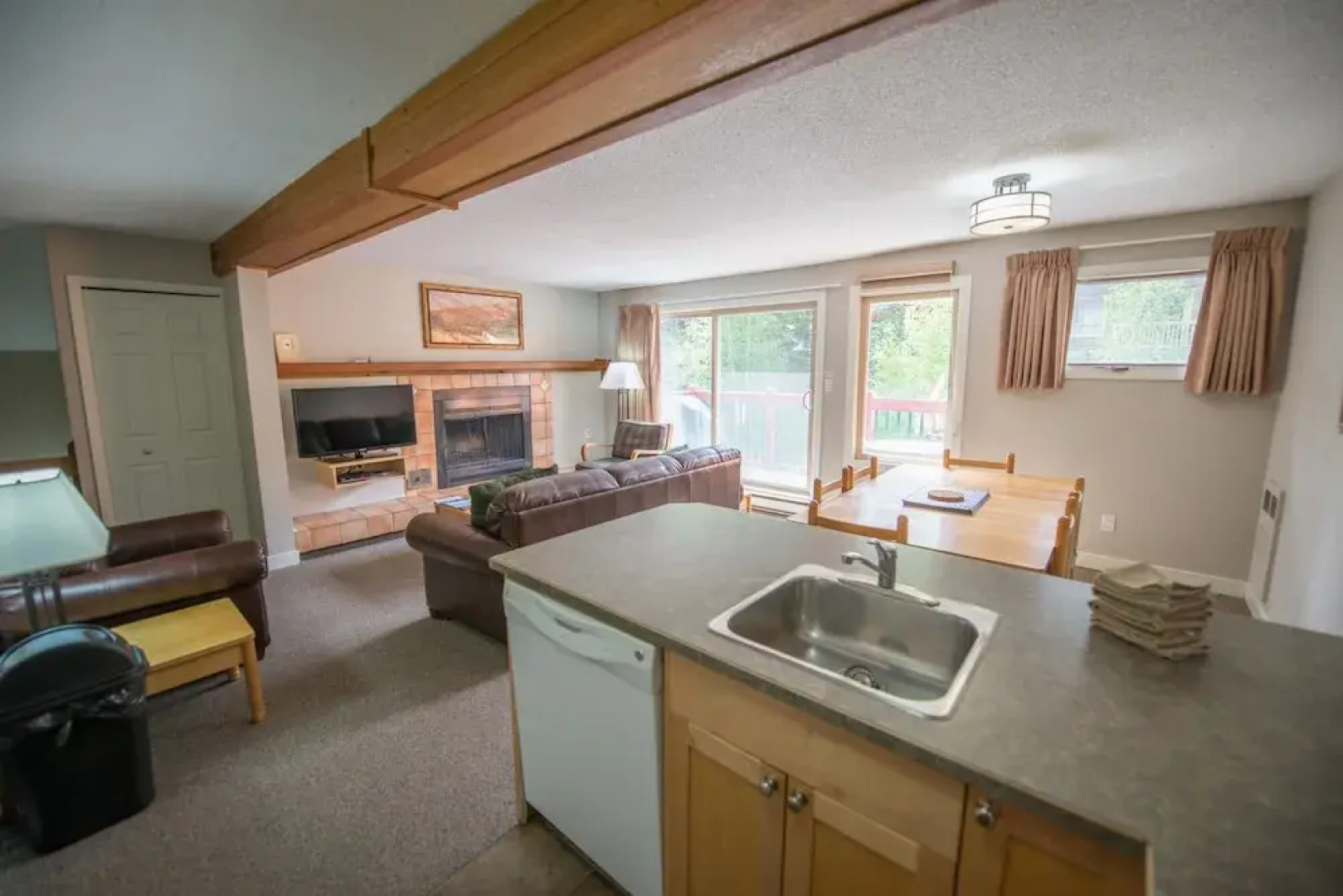 Panorama Vacation Retreat at Horsethief Lodge