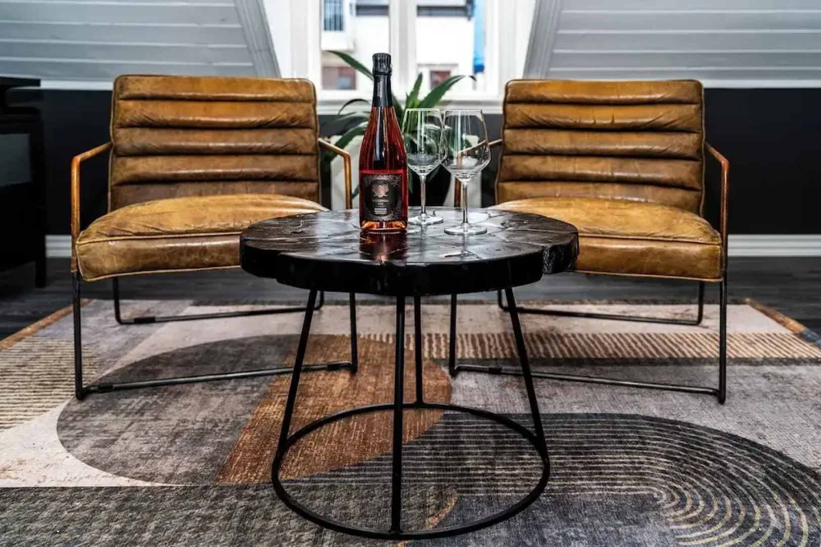 Vintage Apartment Hotel