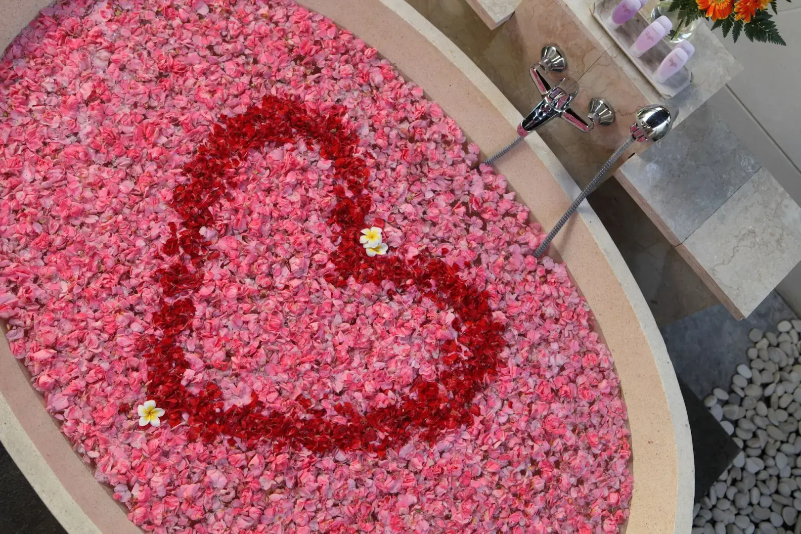 Tonys Villas & Resort