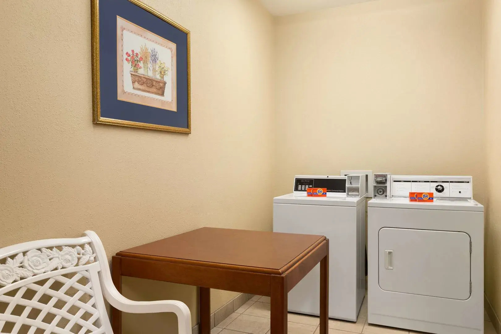 Country Inn & Suites by Radisson, Savannah I-95 North, GA