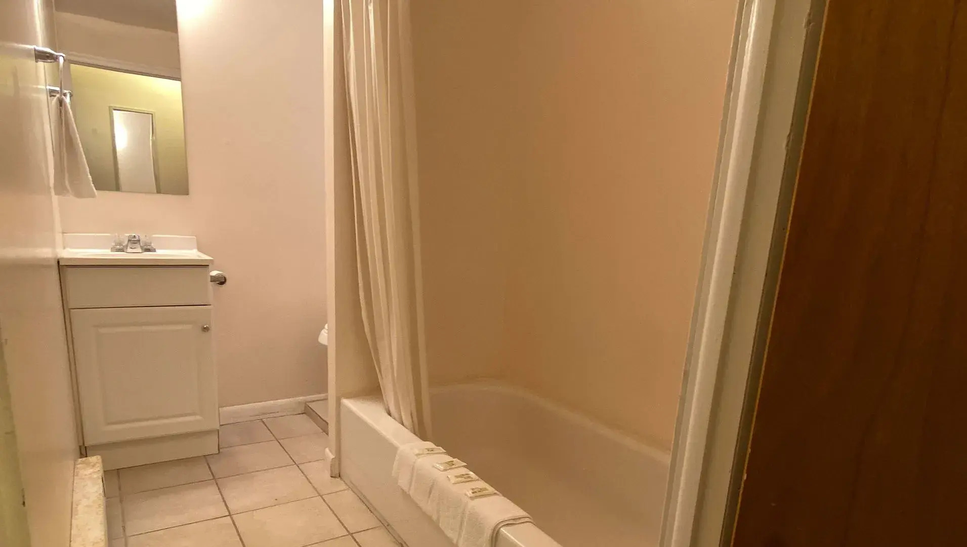 Country Place Inn And Suites