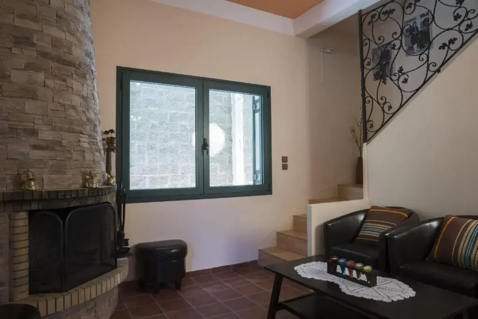 Elia Maisonette Therissos