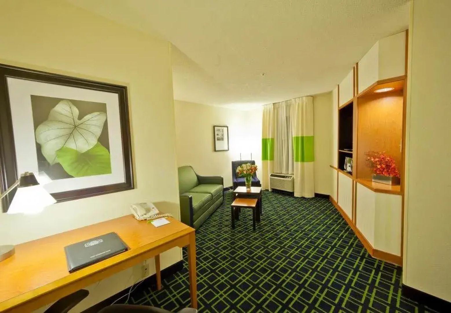 Fairfield Inn and Suites Youngstown Austintown