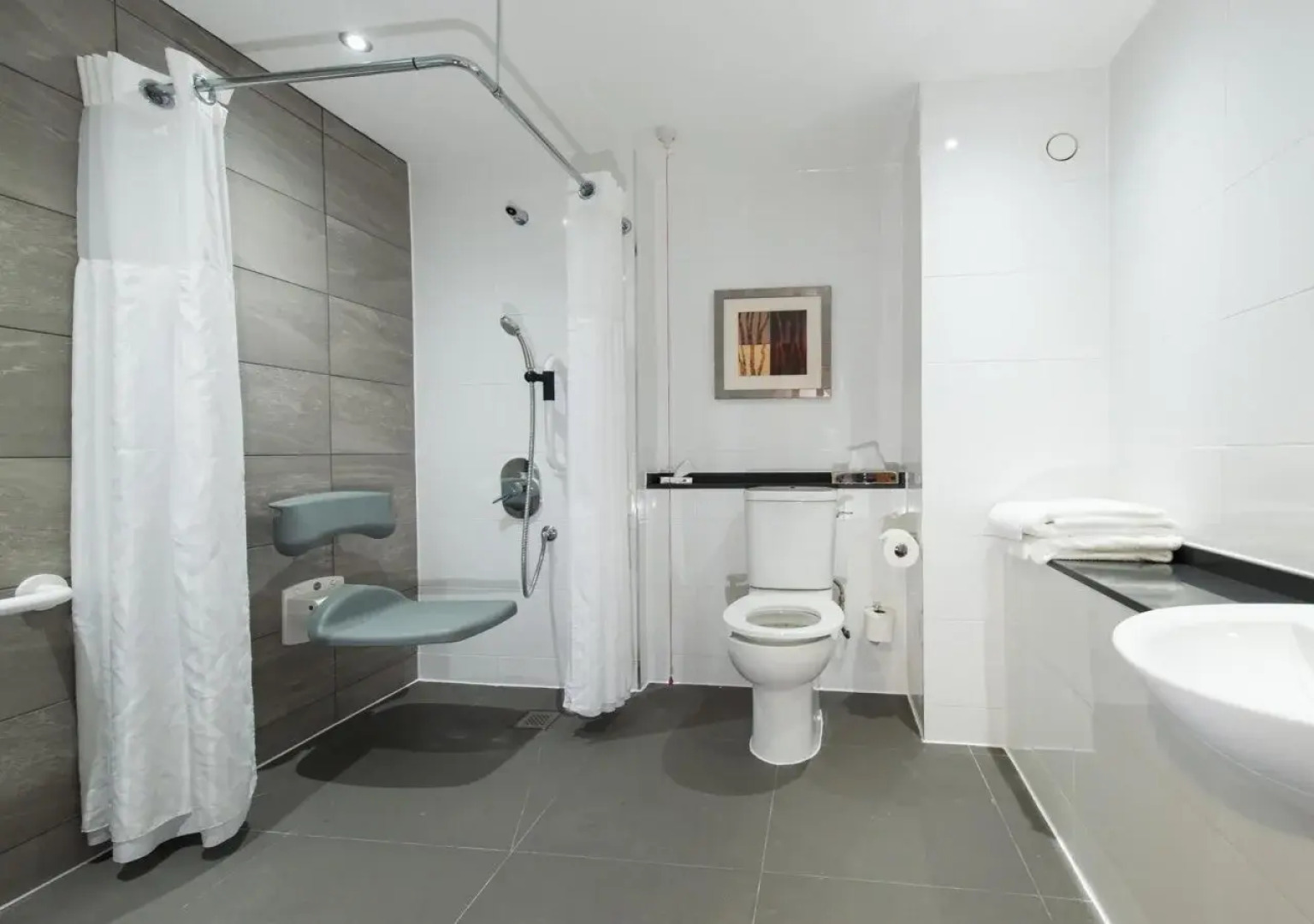 DoubleTree by Hilton Hotel Aberdeen Treetop