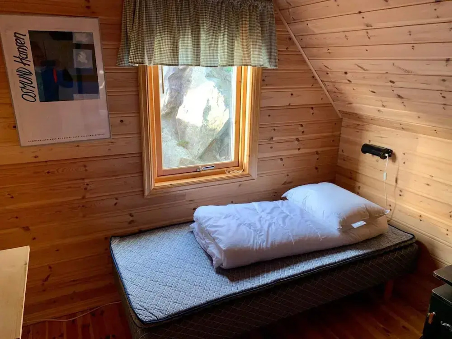 8 Person Holiday Home in Urangsvag
