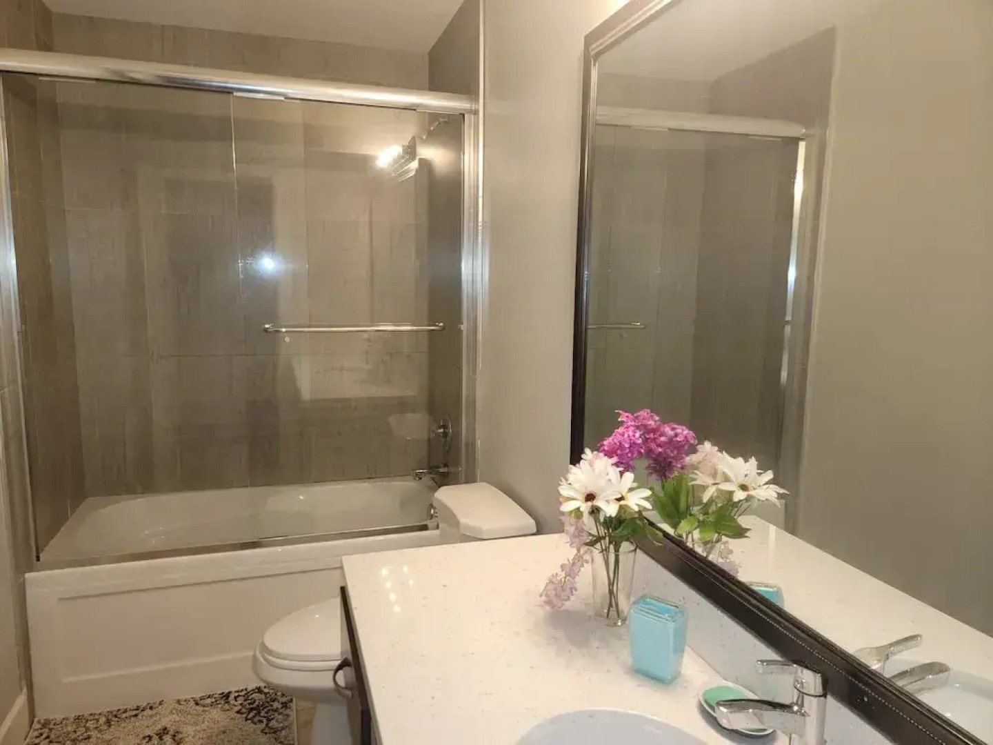 Oscar Inn & 2bd Suite up to 6 people private