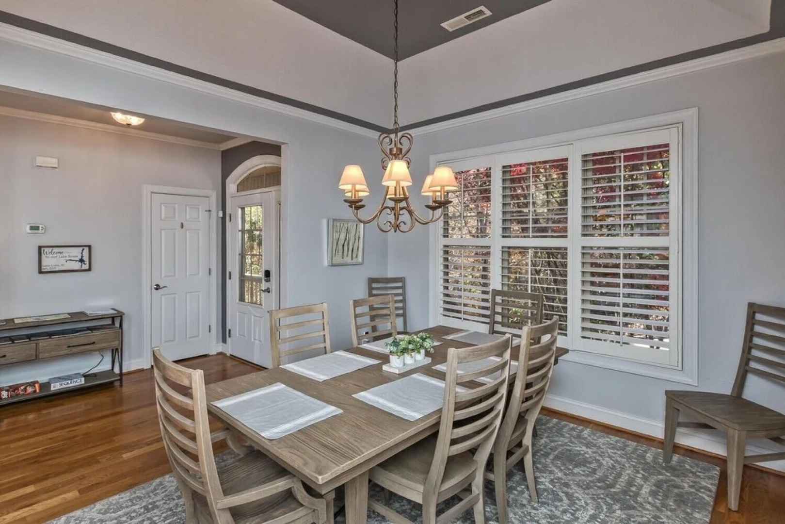 Rumbling Bald Resort Home In Lake Lure - Wifi - Community Beach, Pool, Golf And More 5 Bedroom Home by Sunscape Property Management