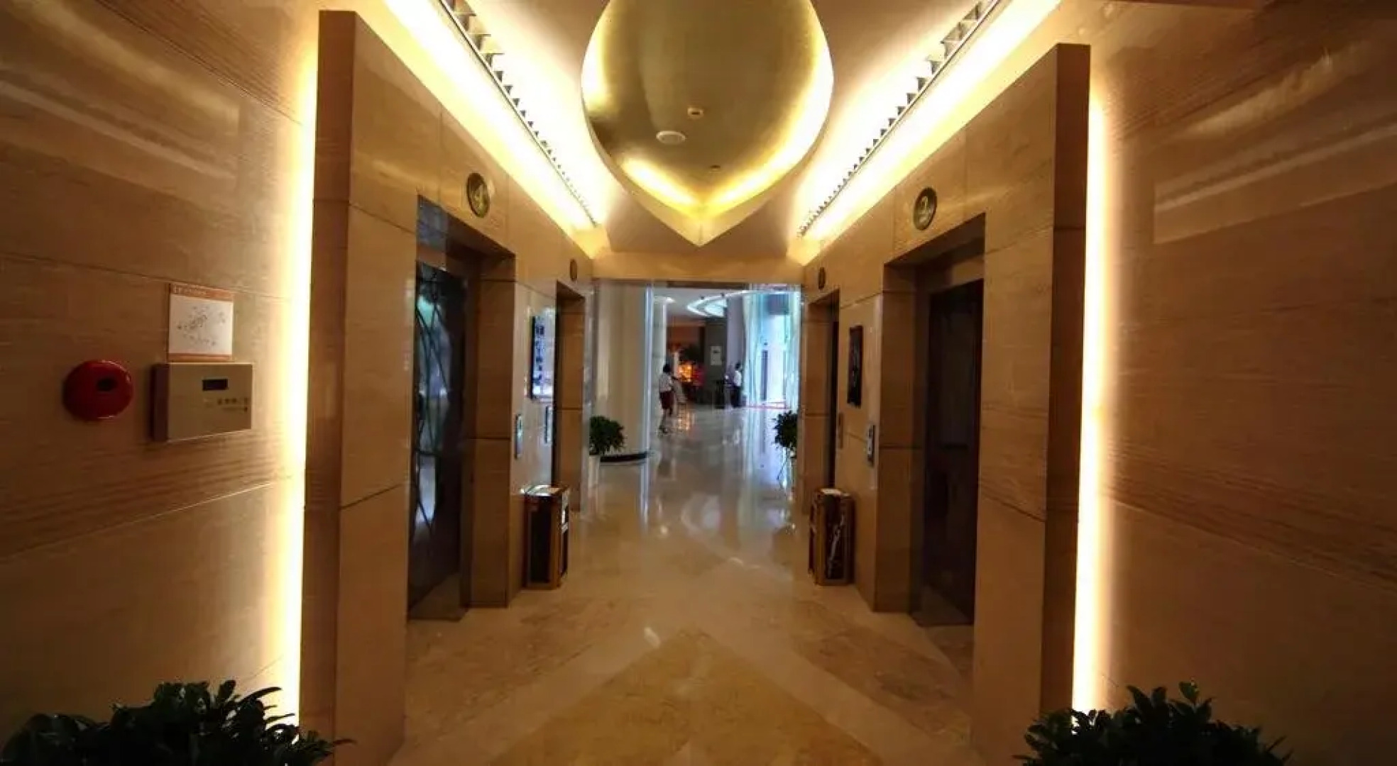 Shifeng International Holiday Hotel