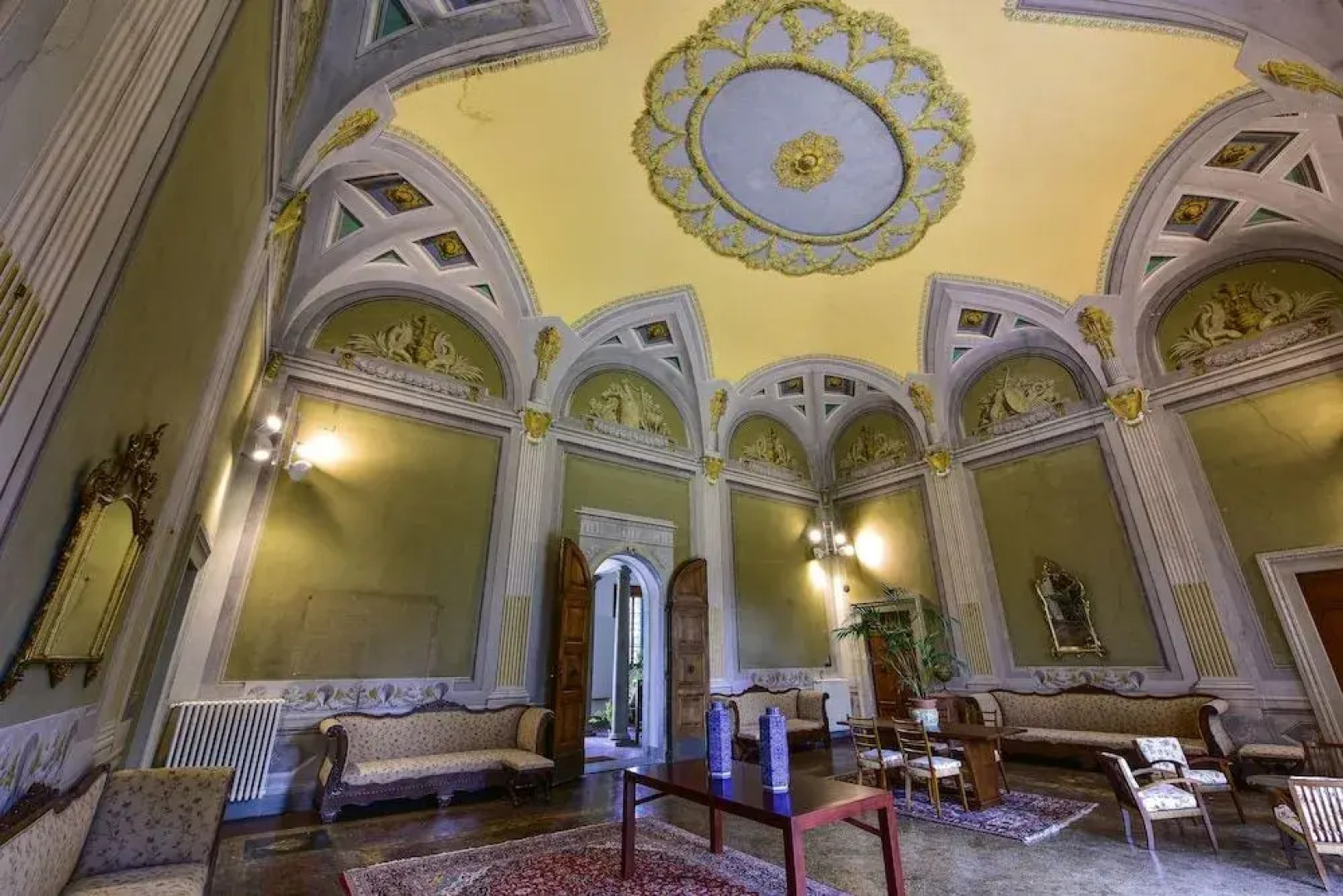 Residenza dEpoca Torre Dei Lari