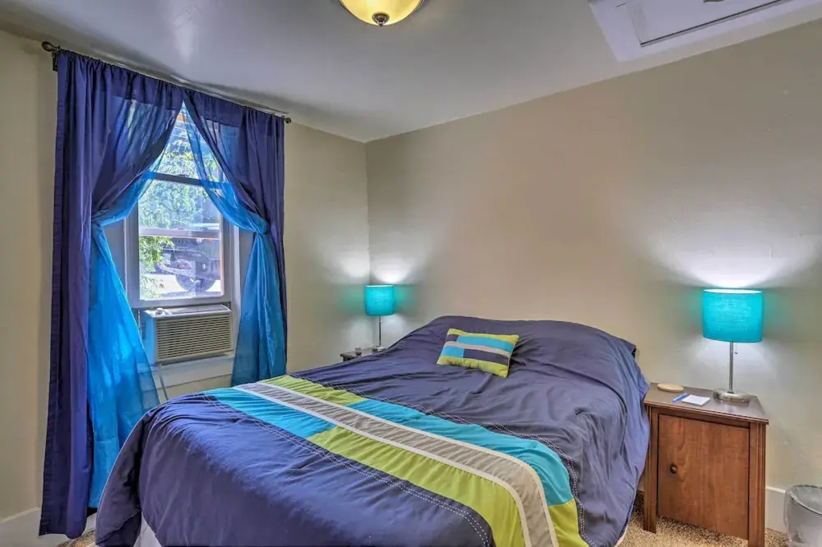 Cozy Black Hills Cabin w/ Deck ~ 3 Mi to Deadwood!