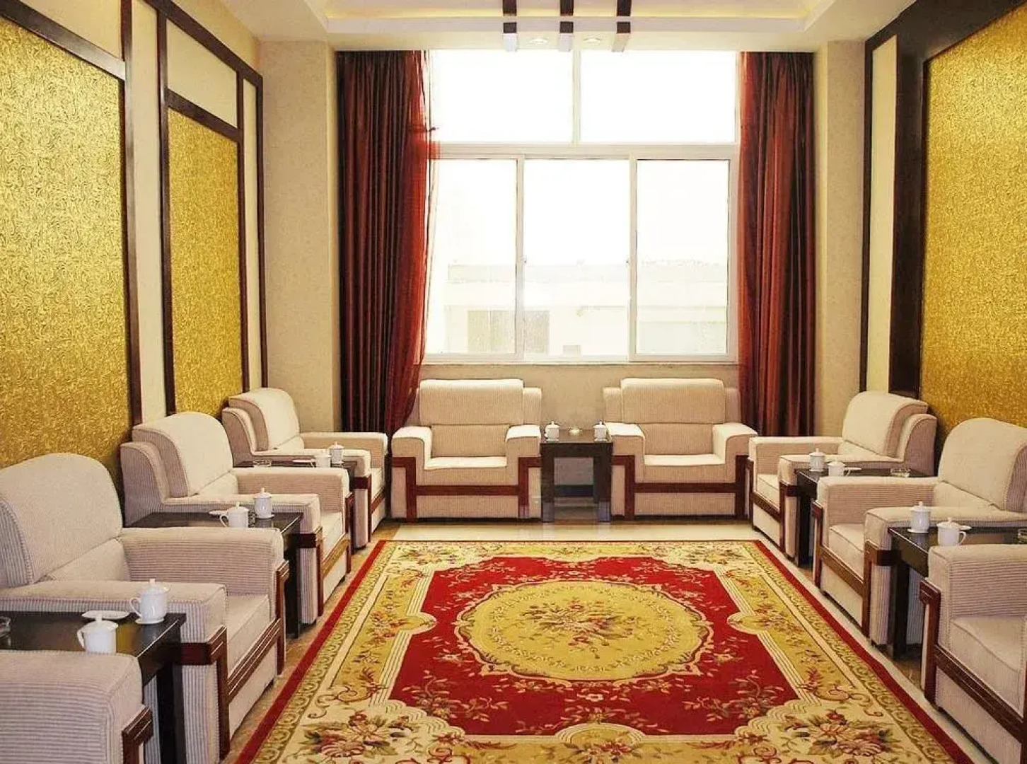 Weishi International Hotel