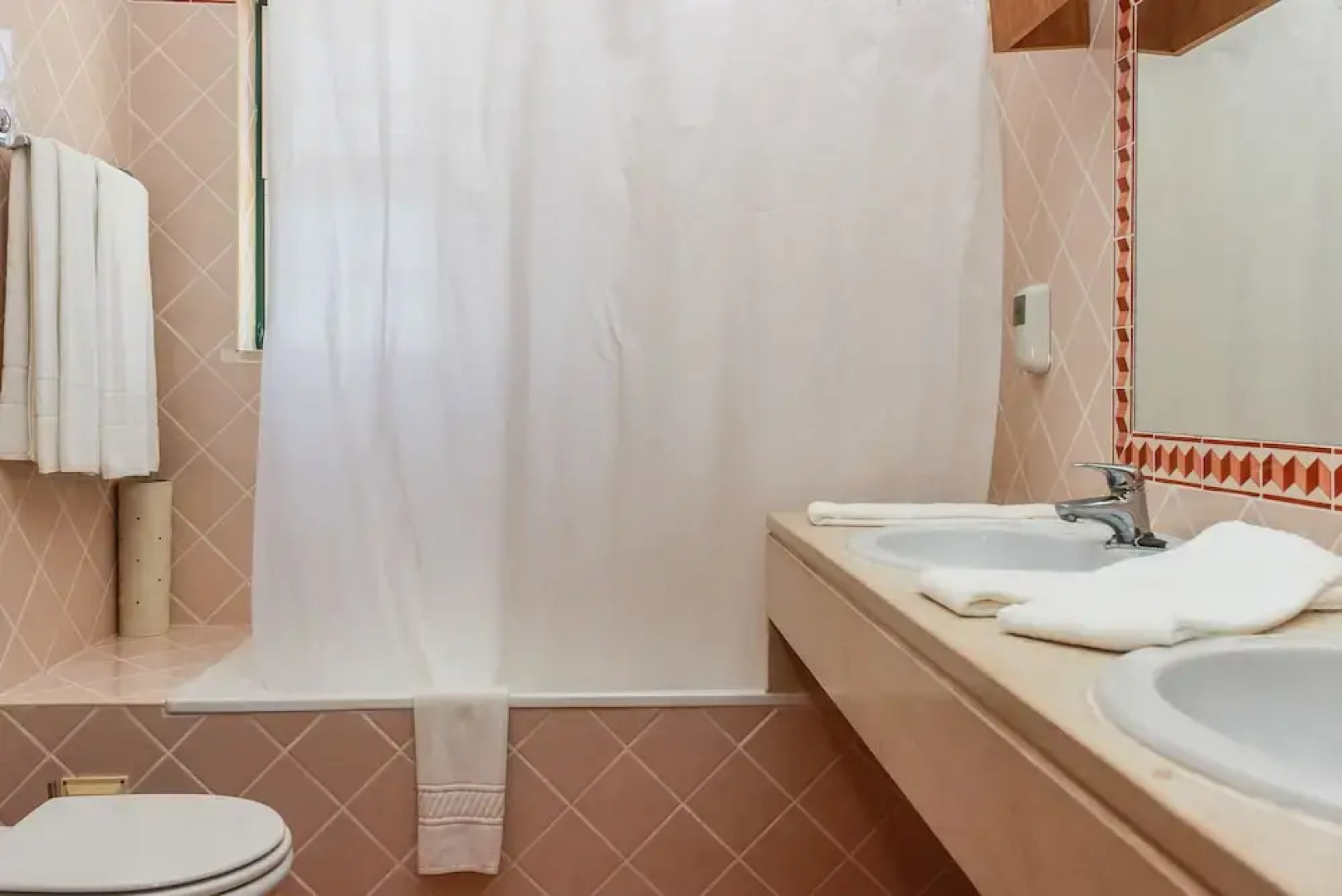 Colina Villas (duplicated -correct ID2750)