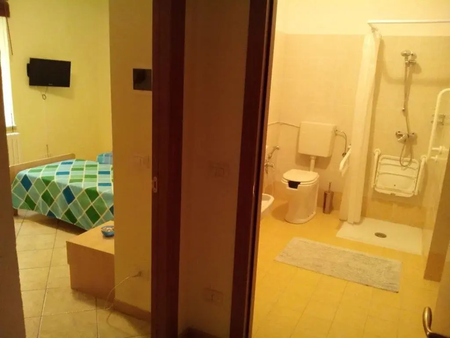 Punto Tappa Pit Stop - Affittacamere e trattoria